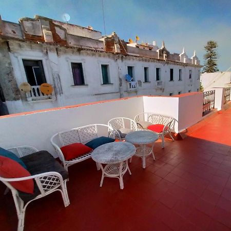 Joli Appart Avec Terrasse Au Centre Ville Tetouan Exterior photo