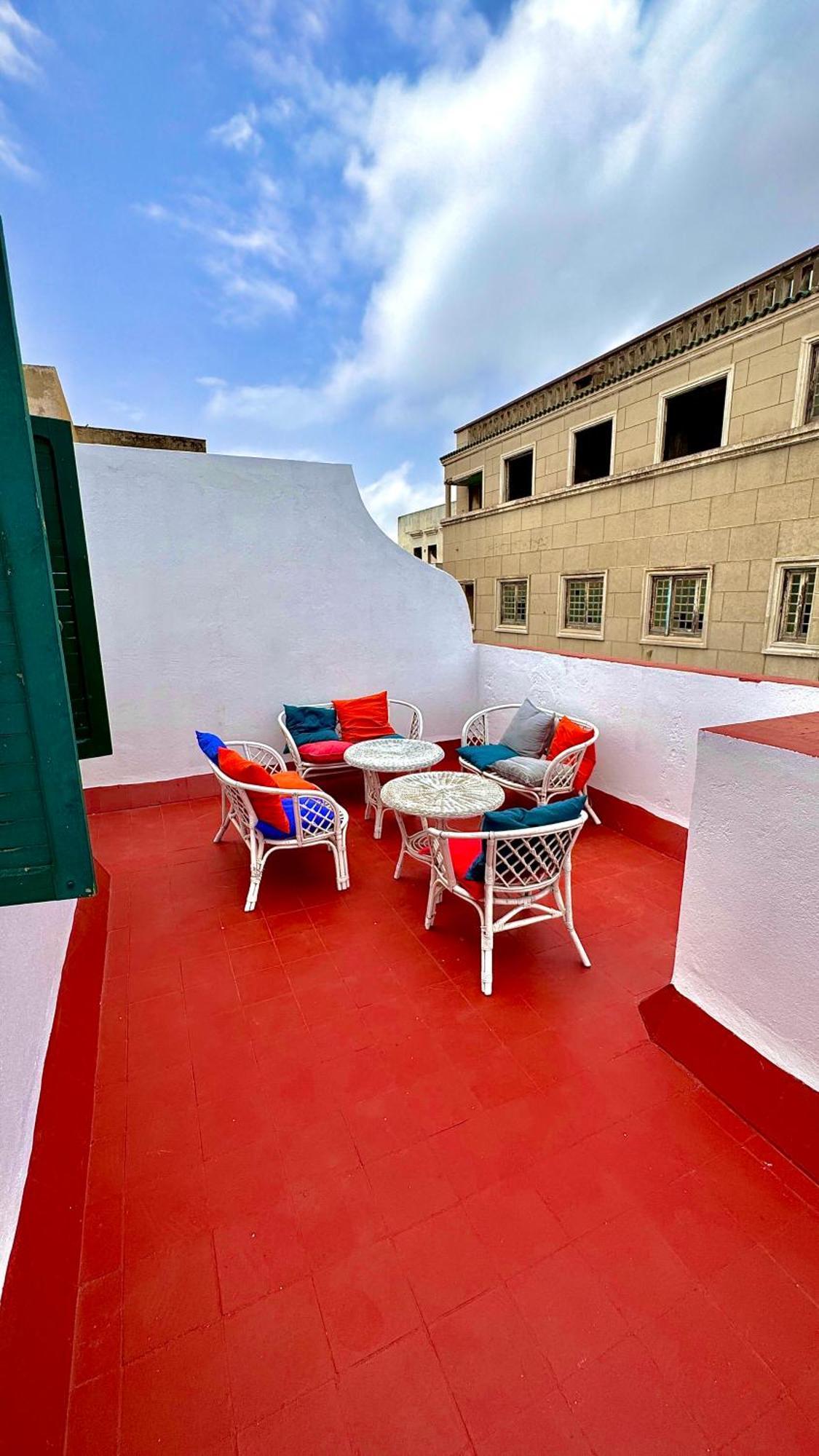 Joli Appart Avec Terrasse Au Centre Ville Tetouan Exterior photo